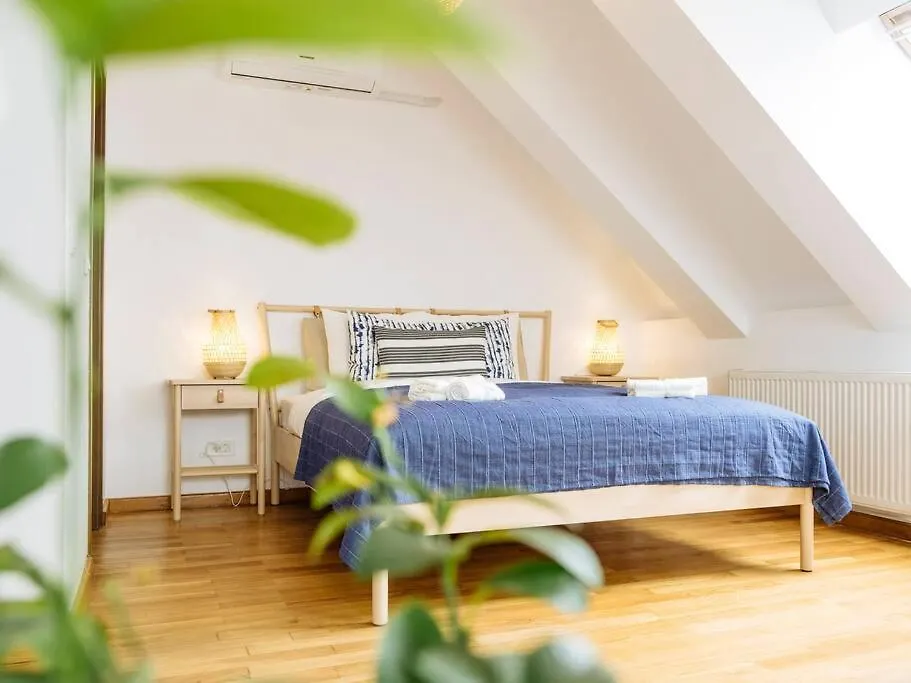 Vivando - Cosy Double Studio B + Parking Apartment Bucharest